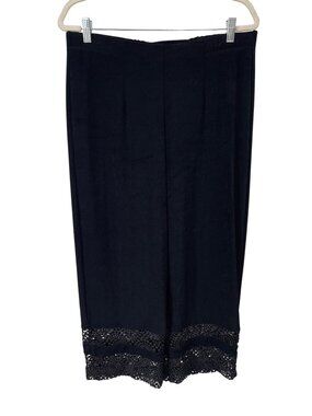 Travelers By Chicos Crop Pant Size Medium Petite Pull On Elastic Lace Hem Black
